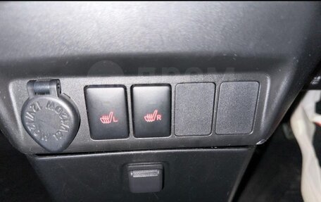 Toyota Roomy I, 2016 год, 1 200 000 рублей, 8 фотография