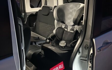 Toyota Roomy I, 2016 год, 1 200 000 рублей, 13 фотография
