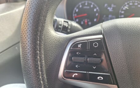 Hyundai Solaris II рестайлинг, 2021 год, 1 030 000 рублей, 8 фотография