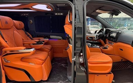 Mercedes-Benz Vito, 2025 год, 7 850 000 рублей, 15 фотография