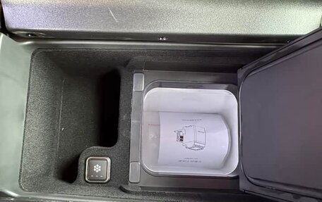 Mercedes-Benz Vito, 2025 год, 7 850 000 рублей, 19 фотография