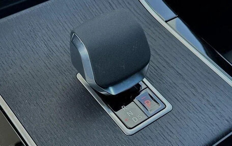 Land Rover Range Rover Velar I, 2024 год, 11 702 000 рублей, 16 фотография