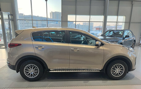 KIA Sportage IV рестайлинг, 2019 год, 1 836 000 рублей, 4 фотография