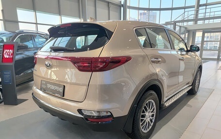 KIA Sportage IV рестайлинг, 2019 год, 1 836 000 рублей, 5 фотография