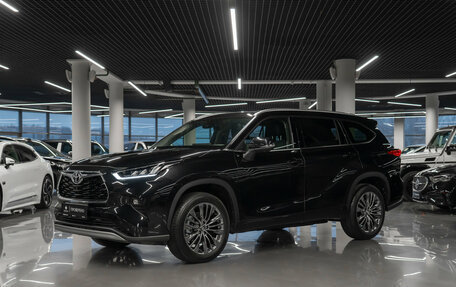 Toyota Highlander, 2026 год, 5 800 000 рублей, 1 фотография