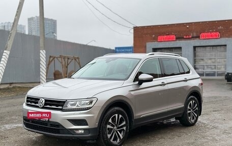 Volkswagen Tiguan II, 2019 год, 2 490 000 рублей, 3 фотография