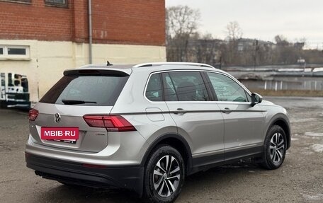 Volkswagen Tiguan II, 2019 год, 2 490 000 рублей, 4 фотография