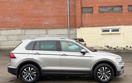Volkswagen Tiguan II, 2019 год, 2 490 000 рублей, 8 фотография