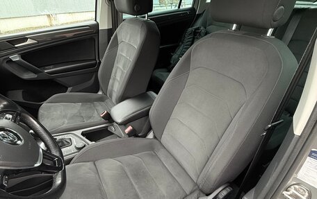 Volkswagen Tiguan II, 2019 год, 2 490 000 рублей, 25 фотография