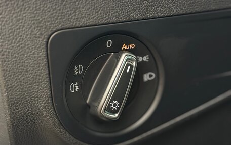 Volkswagen Tiguan II, 2019 год, 2 490 000 рублей, 26 фотография