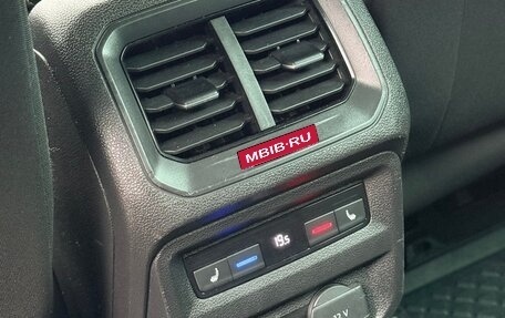 Volkswagen Tiguan II, 2019 год, 2 490 000 рублей, 23 фотография