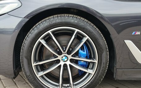 BMW 5 серия, 2022 год, 5 999 000 рублей, 7 фотография