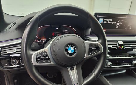 BMW 5 серия, 2022 год, 5 999 000 рублей, 10 фотография