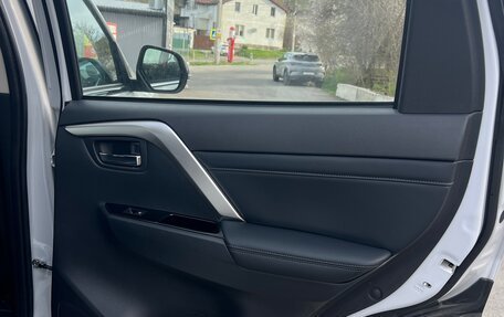 Mitsubishi Pajero Sport III рестайлинг, 2023 год, 5 350 000 рублей, 23 фотография