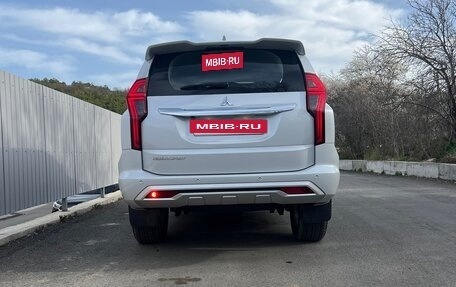 Mitsubishi Pajero Sport III рестайлинг, 2023 год, 5 350 000 рублей, 6 фотография