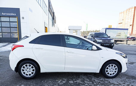 Hyundai i30 II рестайлинг, 2012 год, 680 000 рублей, 4 фотография