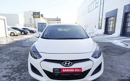 Hyundai i30 II рестайлинг, 2012 год, 680 000 рублей, 2 фотография
