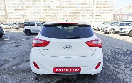 Hyundai i30 II рестайлинг, 2012 год, 680 000 рублей, 6 фотография
