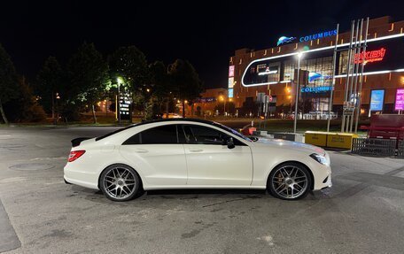Mercedes-Benz CLS, 2015 год, 3 350 000 рублей, 3 фотография