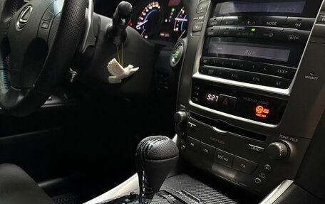 Lexus IS II рестайлинг 2, 2006 год, 1 600 000 рублей, 21 фотография