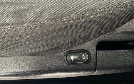 Land Rover Freelander II рестайлинг 2, 2011 год, 1 099 000 рублей, 12 фотография