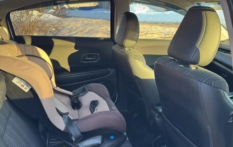 Honda Vezel, 2015 год, 1 450 000 рублей, 7 фотография