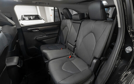 Toyota Highlander, 2026 год, 5 800 000 рублей, 13 фотография