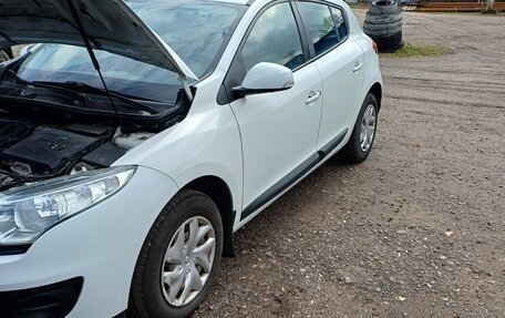 Renault Megane III, 2013 год, 800 000 рублей, 1 фотография