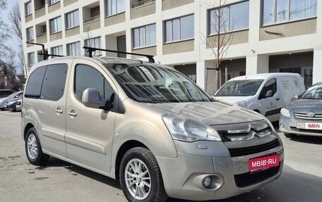 Citroen Berlingo II рестайлинг, 2011 год, 680 000 рублей, 1 фотография