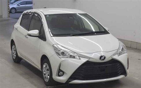 Toyota Vitz, 2019 год, 1 050 000 рублей, 1 фотография