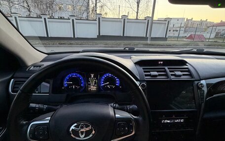 Toyota Camry, 2017 год, 2 150 000 рублей, 11 фотография