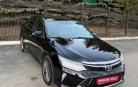 Toyota Camry, 2017 год, 2 150 000 рублей, 5 фотография