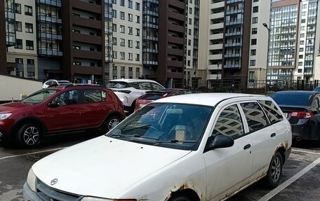 Nissan AD II, 2002 год, 131 000 рублей, 2 фотография
