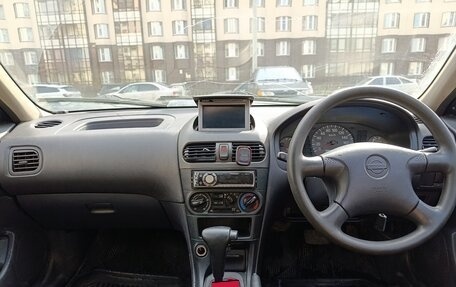 Nissan AD II, 2002 год, 131 000 рублей, 4 фотография
