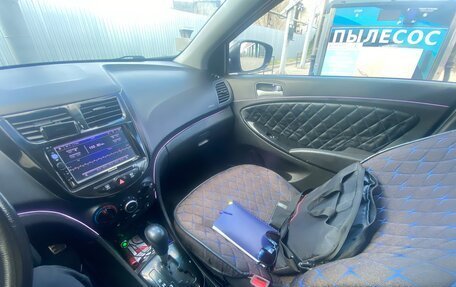 Hyundai Solaris II рестайлинг, 2013 год, 750 000 рублей, 13 фотография