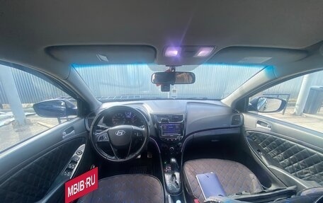 Hyundai Solaris II рестайлинг, 2013 год, 750 000 рублей, 11 фотография