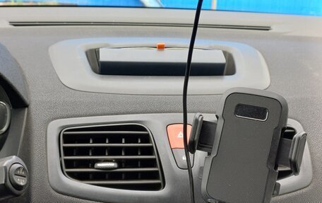 Renault Megane III, 2013 год, 800 000 рублей, 11 фотография