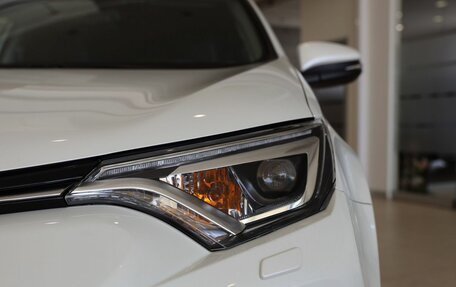 Toyota RAV4, 2015 год, 2 750 000 рублей, 8 фотография