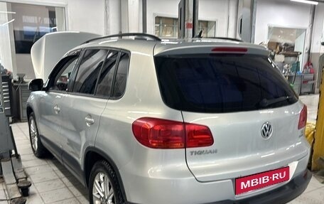 Volkswagen Tiguan I, 2011 год, 770 000 рублей, 2 фотография