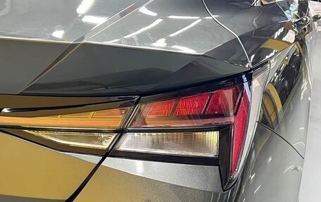 Hyundai Elantra, 2022 год, 1 500 000 рублей, 16 фотография