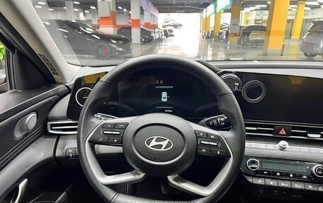 Hyundai Elantra, 2022 год, 1 500 000 рублей, 11 фотография