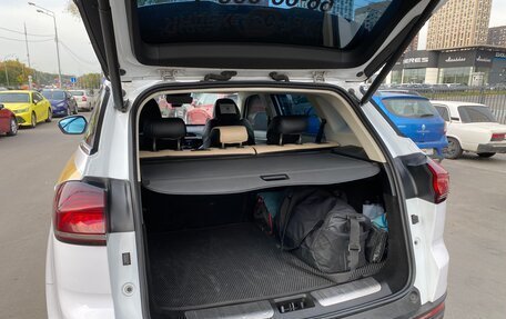 Geely Atlas, 2023 год, 1 550 000 рублей, 4 фотография