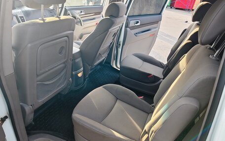 SsangYong Stavic, 2013 год, 1 590 000 рублей, 14 фотография