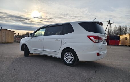 SsangYong Stavic, 2013 год, 1 590 000 рублей, 5 фотография