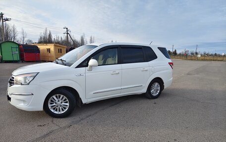 SsangYong Stavic, 2013 год, 1 590 000 рублей, 4 фотография