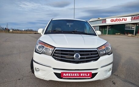 SsangYong Stavic, 2013 год, 1 590 000 рублей, 2 фотография