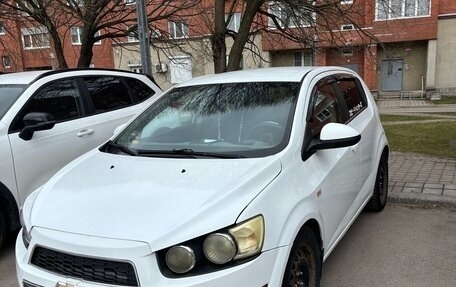 Chevrolet Aveo III, 2013 год, 700 000 рублей, 2 фотография