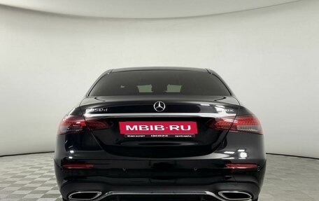 Mercedes-Benz E-Класс, 2021 год, 4 749 000 рублей, 5 фотография