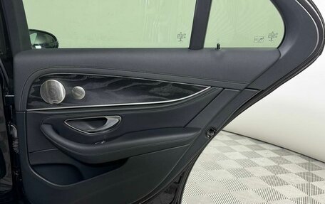 Mercedes-Benz E-Класс, 2021 год, 4 749 000 рублей, 31 фотография