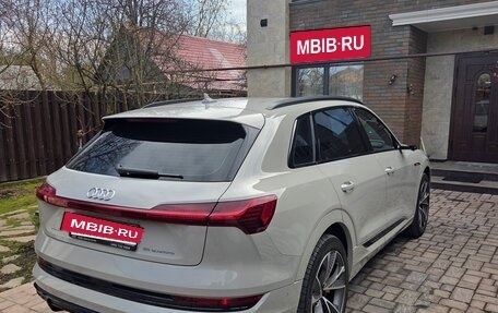 Audi e-tron I, 2021 год, 4 700 000 рублей, 14 фотография